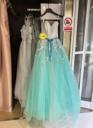 白綠漸層蕾絲腰帶蓬紗晚禮服